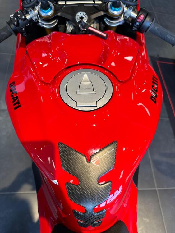 Ducati Panigale V4 S (2025) (3)