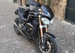 Triumph Speed Triple 1050 ABS (2011 - 15) usata