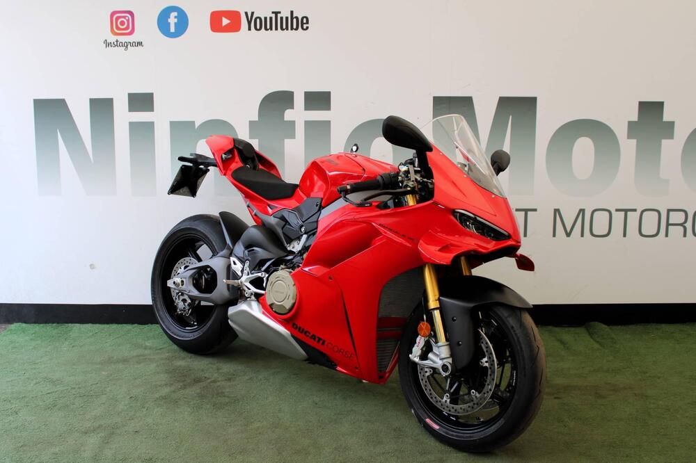 Ducati Panigale V4 S (2025) (2)