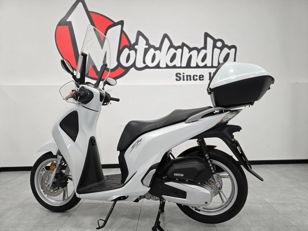 Honda SH 150 i (2017 - 19) (3)