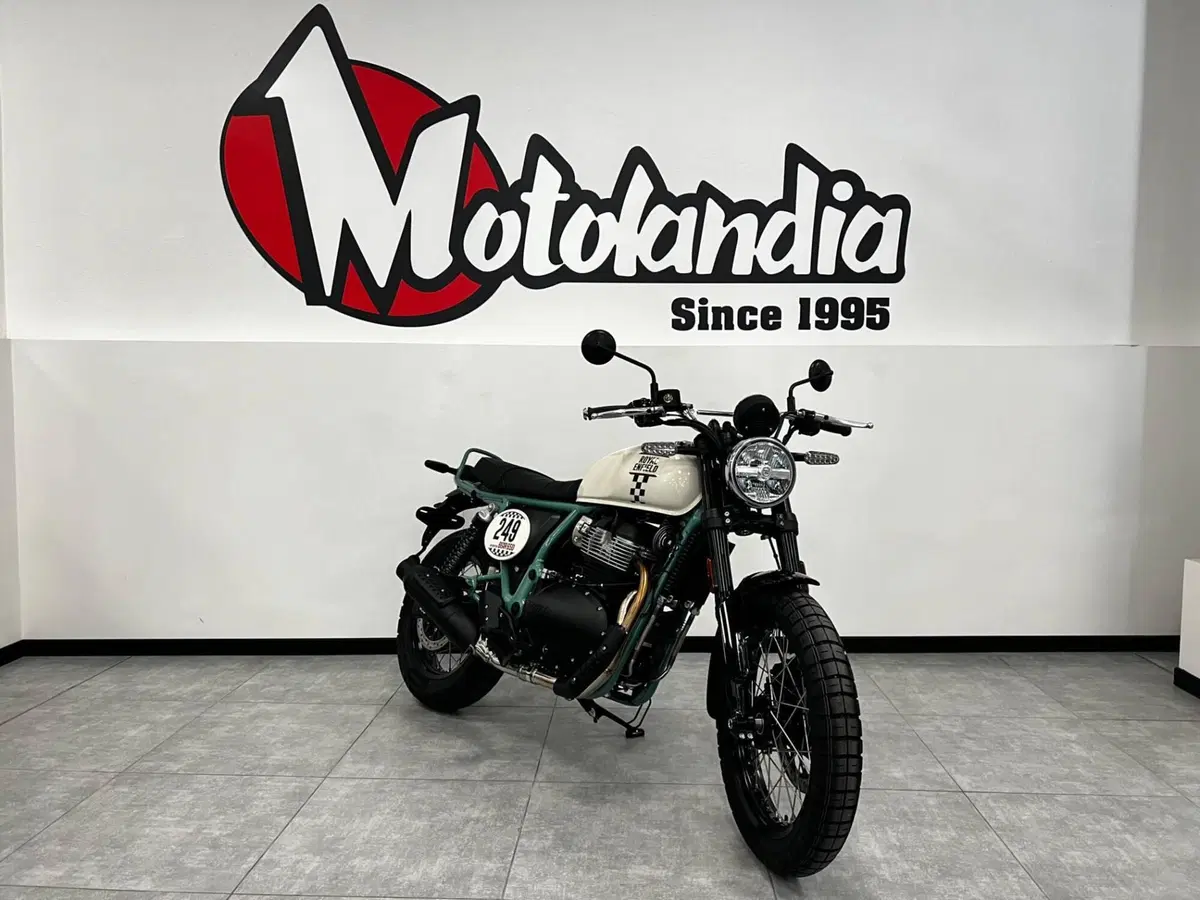 Royal Enfield Bear 650 (2025 - 26) (2)