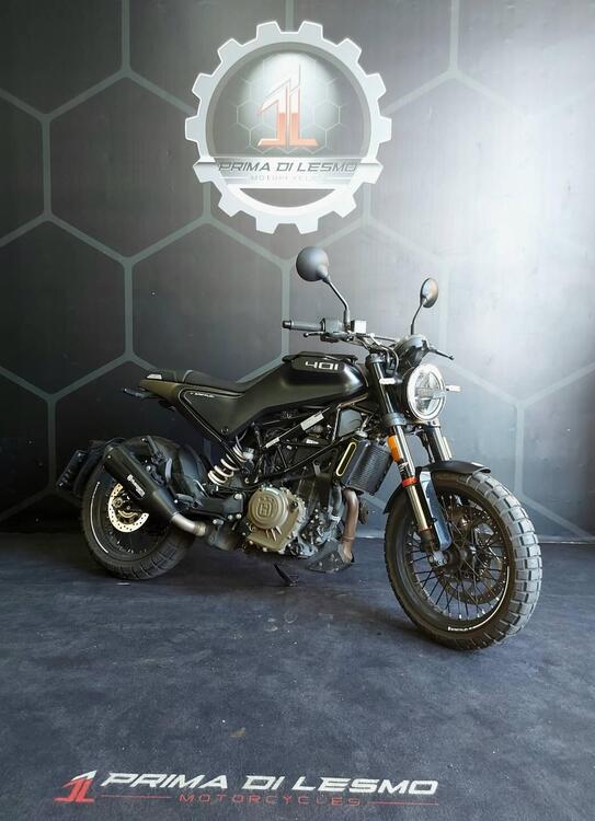 Husqvarna Svartpilen 401 (2021 - 23) (3)