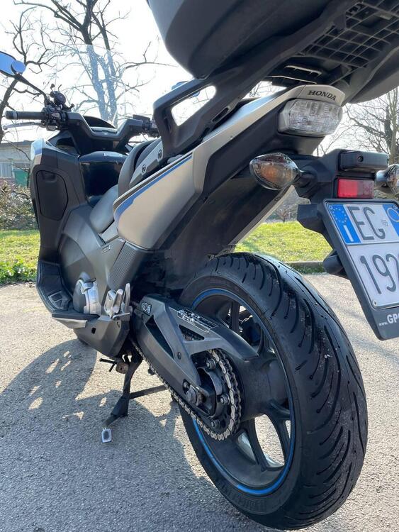 Honda Integra 750 DCT (2016 - 17) (3)