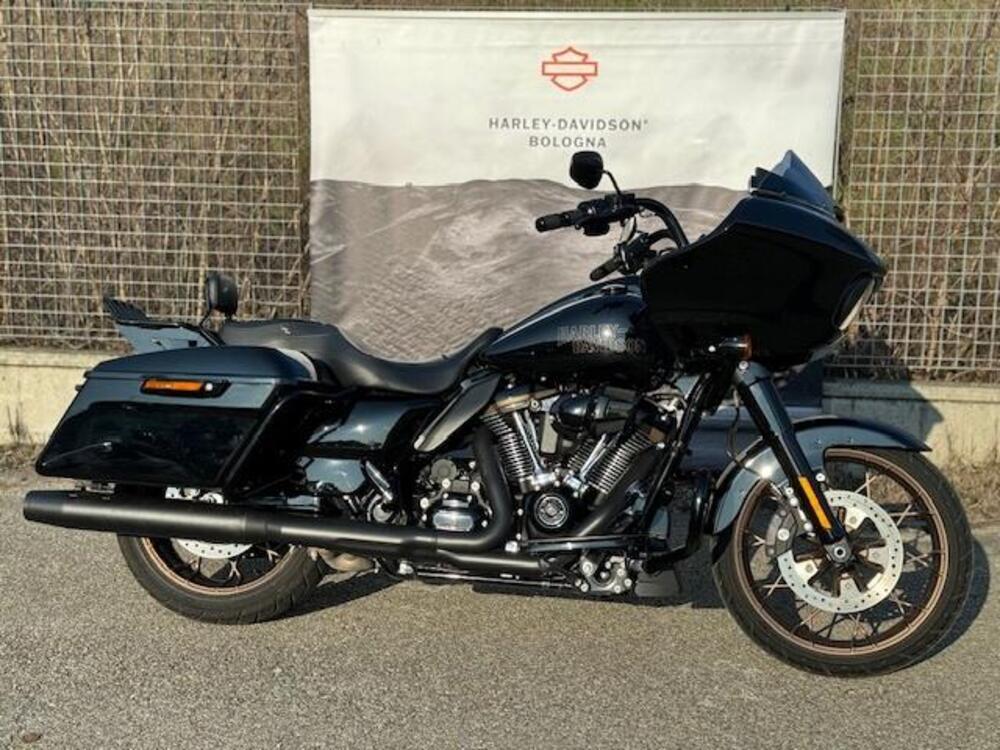 Harley-Davidson Road Glide ST (2022 - 23)