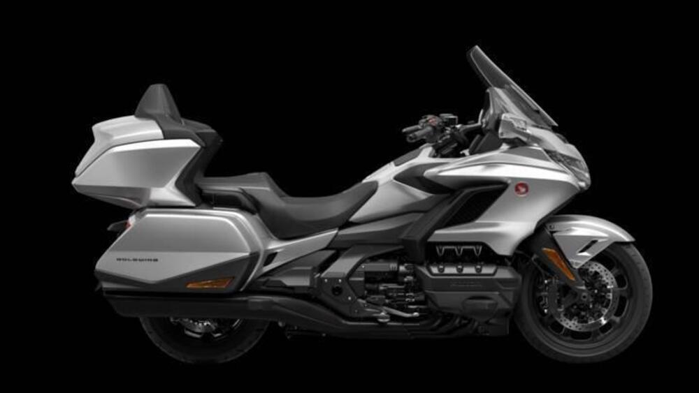 Honda GL 1800 Gold Wing Tour 50° Anniversario (2025) (3)