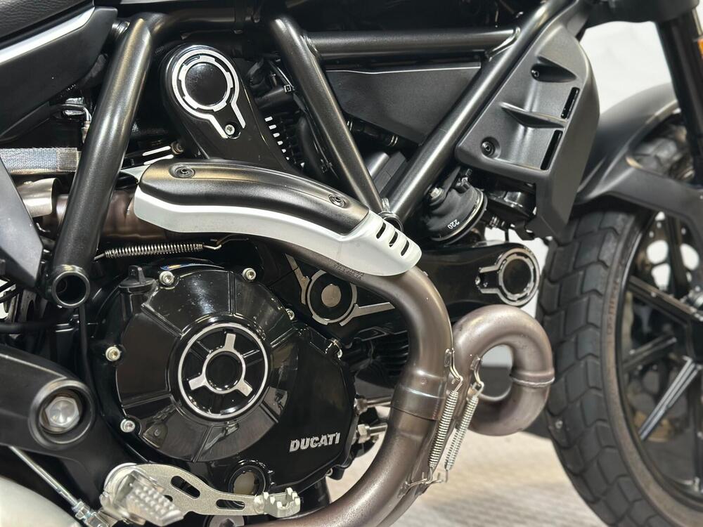 Ducati Scrambler 800 Icon Dark (2021 - 22) (4)