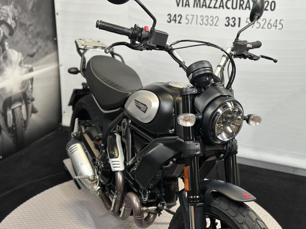 Ducati Scrambler 800 Icon Dark (2021 - 22) (5)