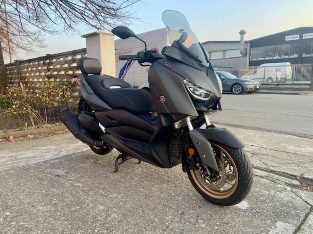 Yamaha X-Max 400 Tech Max (2020) (2)