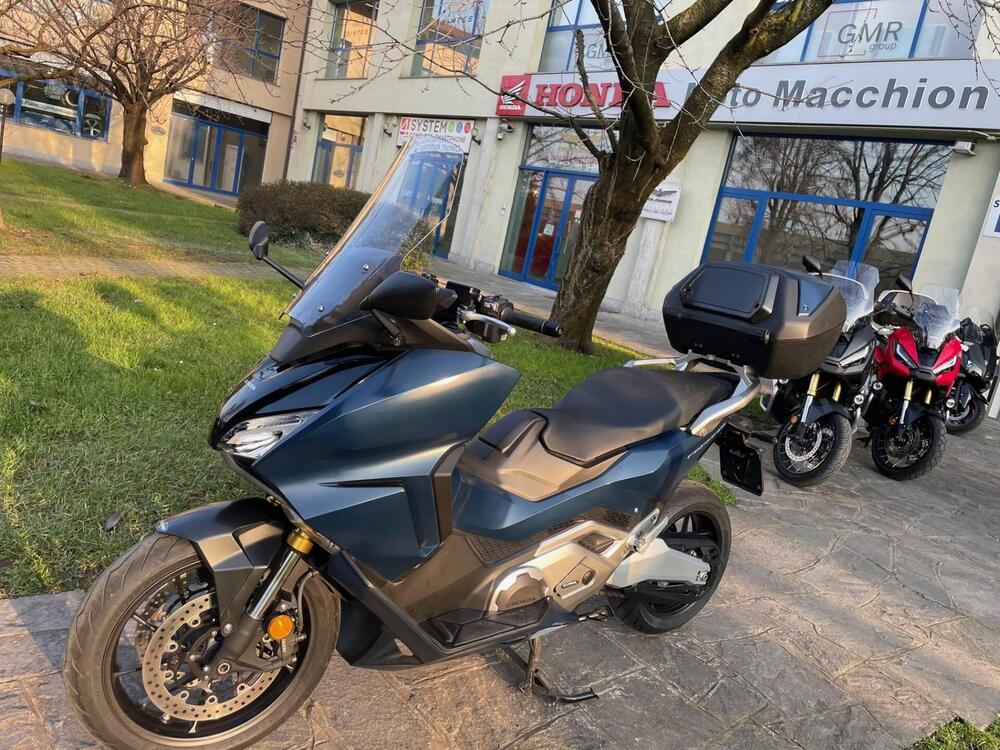 Honda Forza 750 DCT Urban (2021 - 24) (2)