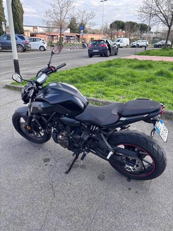 Yamaha MT-07 (2018 - 20) (3)