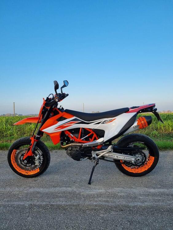 KTM 690 SMC R (2019 - 20) (2)