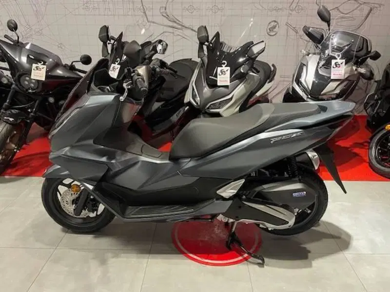 Honda PCX 125 (2025 - 26) (4)