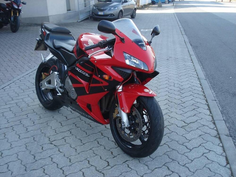 Honda CBR 600 RR (2003 - 04) (3)