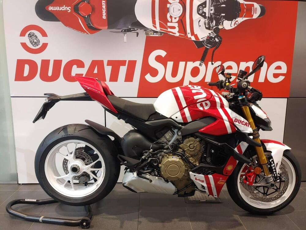 Ducati Streetfighter V4 S (2025)