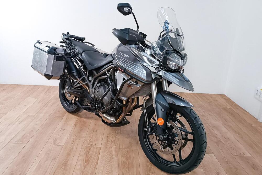 Triumph Tiger 800 XRt (2018 - 20) (2)