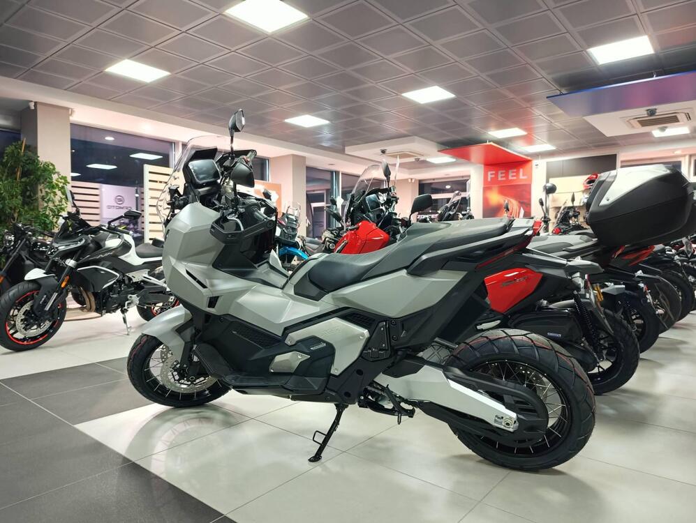 Honda X-ADV 750 (2025) (3)