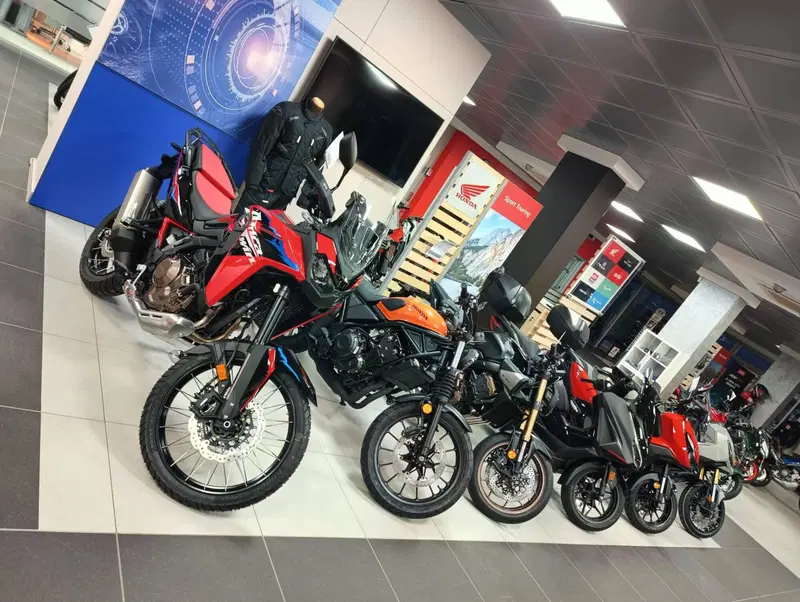 Honda X-ADV 750 (2025 - 26) (7)