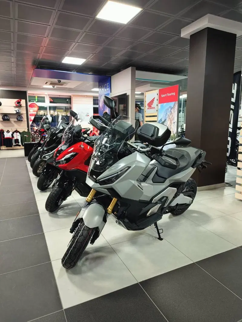 Honda X-ADV 750 (2025 - 26) (8)
