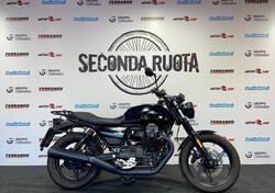 Moto Guzzi V7 Stone (2021 - 25) usata