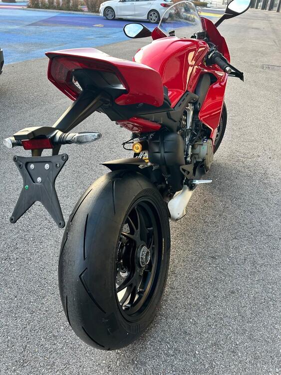 Ducati Panigale V4 S (2022 - 24) (4)