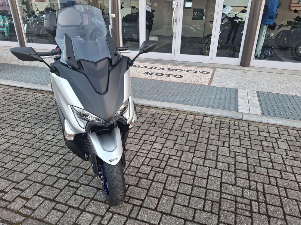 Yamaha T-Max 530 SX (2017 - 19) (2)