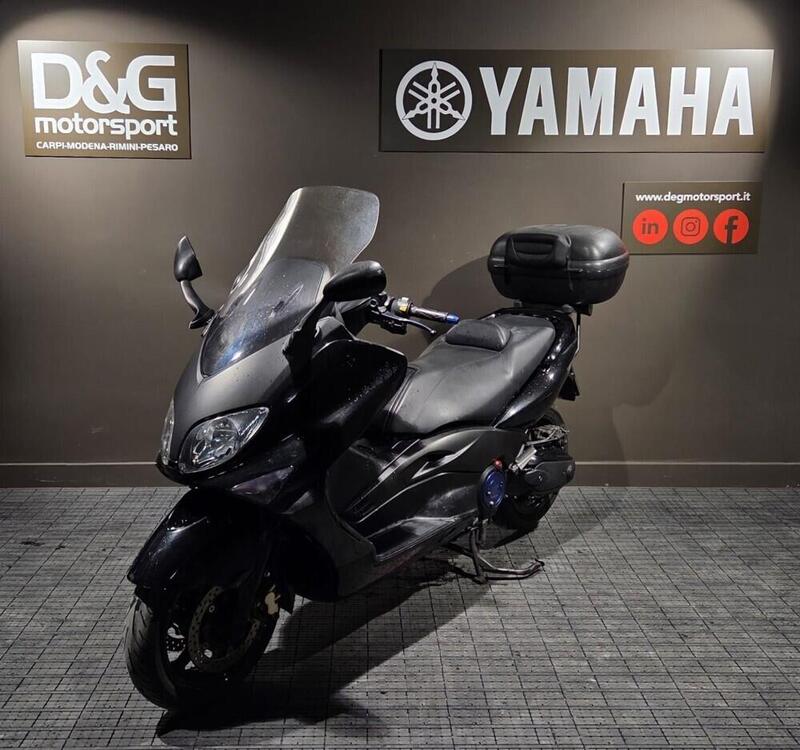 Yamaha T-Max 500 (2004 - 07) (3)