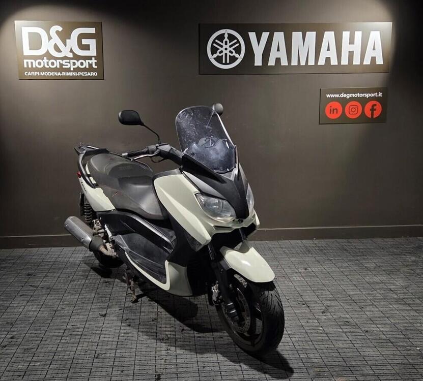 Yamaha X-Max 250 (2010 - 13) (3)