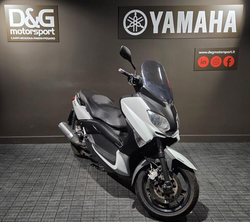 Yamaha X-Max 250 (2010 - 13) (2)