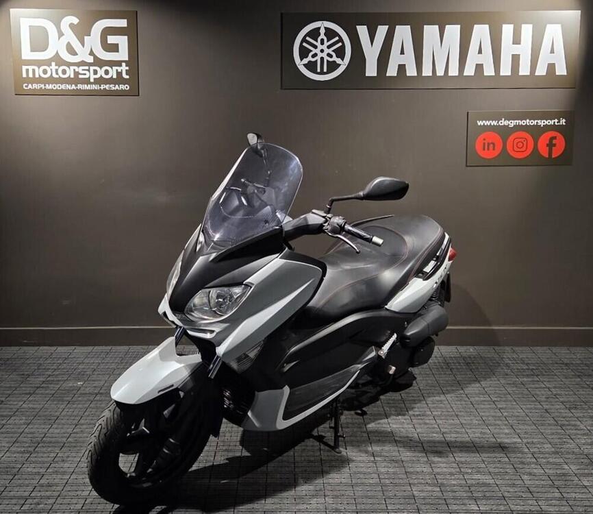 Yamaha X-Max 250 (2010 - 13) (3)