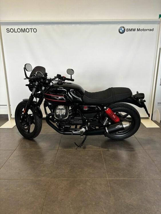 Moto Guzzi V7 850 Stone Special Abs (2021) (2)