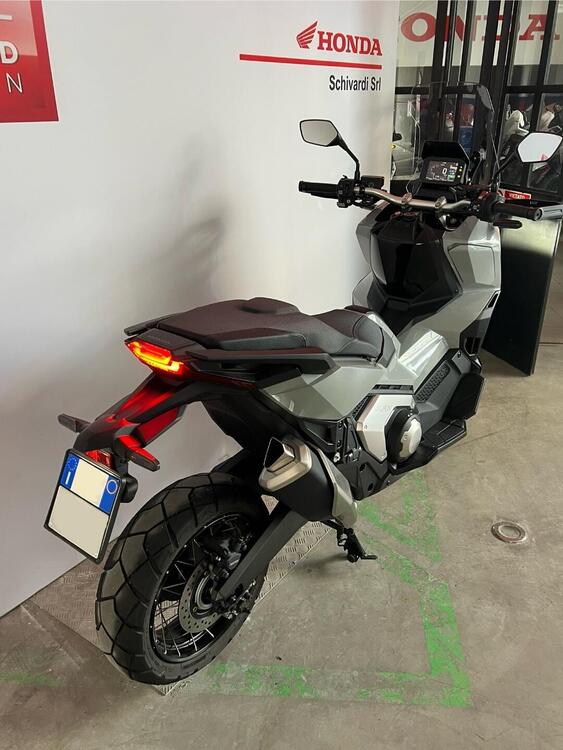 Honda X-ADV 750 DCT (2021 - 24) (3)