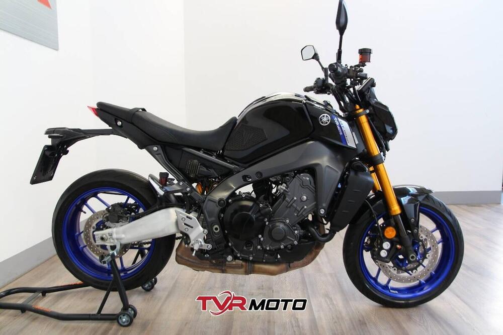 Yamaha MT-09 (2021 - 23) (2)