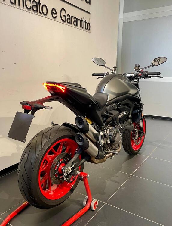 Ducati Monster 937 + (2021 - 25) (4)