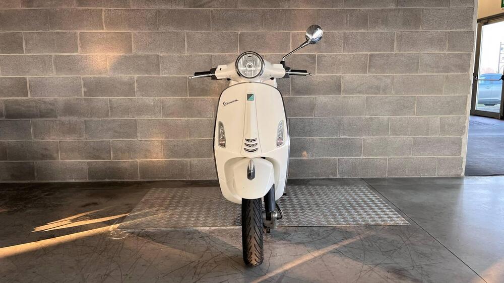 Vespa Primavera 125 3V ie (2014 - 16) (2)