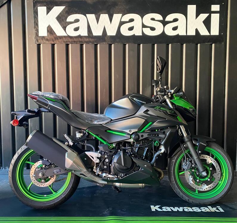 Kawasaki Z 500 SE (2024 - 25)