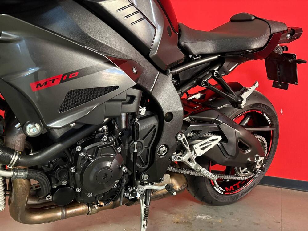 Yamaha MT-10 (2017 - 20) (5)