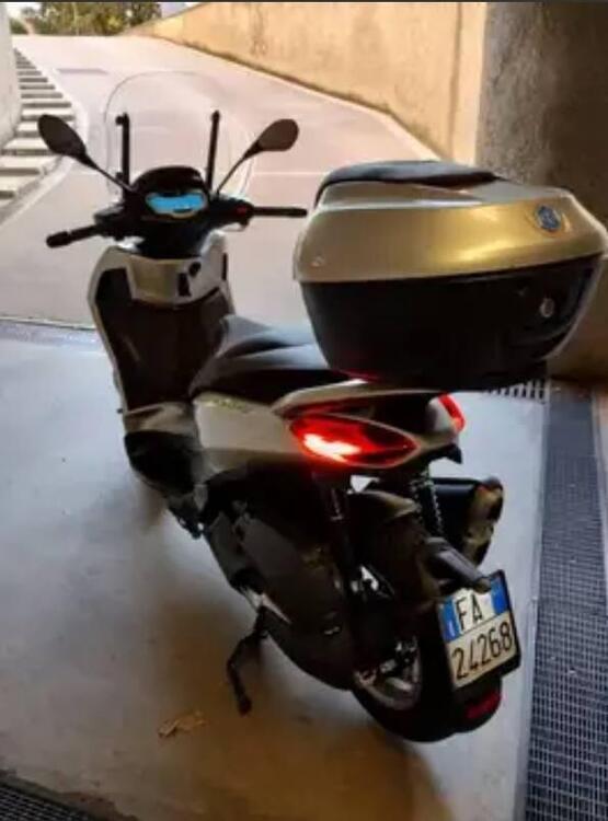 Piaggio Beverly 400 S ABS-ASR (2021 - 25)