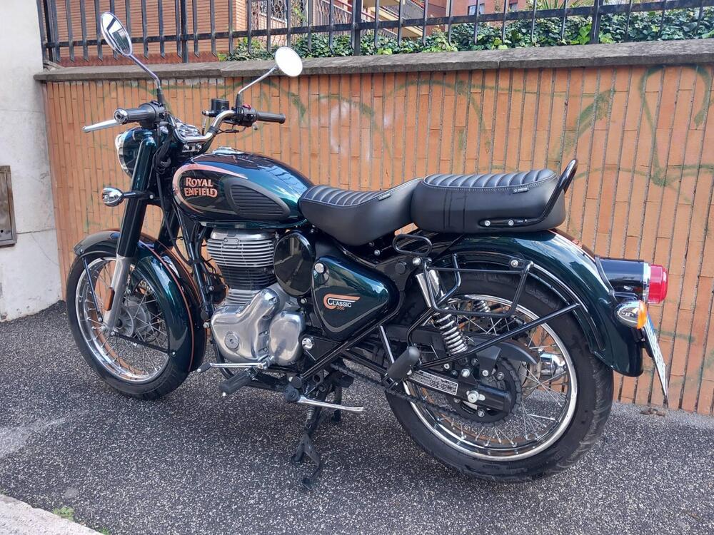 Royal Enfield Classic 350 (2021 - 25) (2)