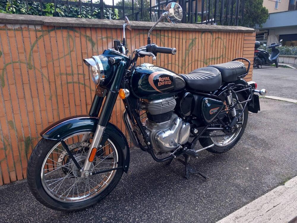 Royal Enfield Classic 350 (2021 - 25) (3)