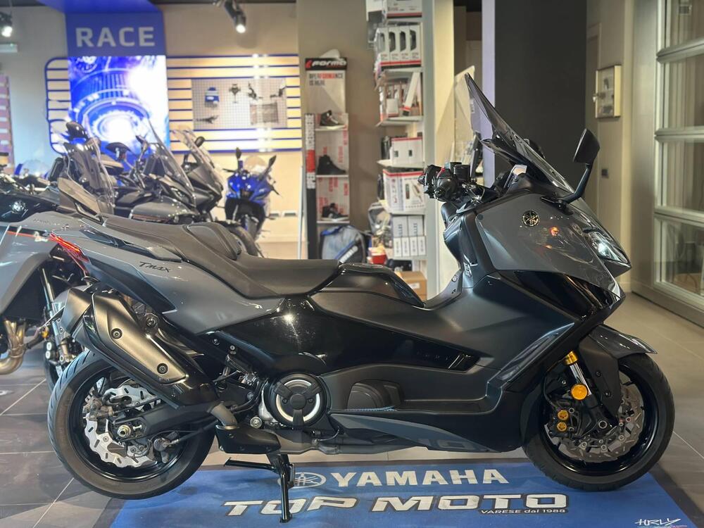 Yamaha T-Max 560 Tech Max (2022 - 24)