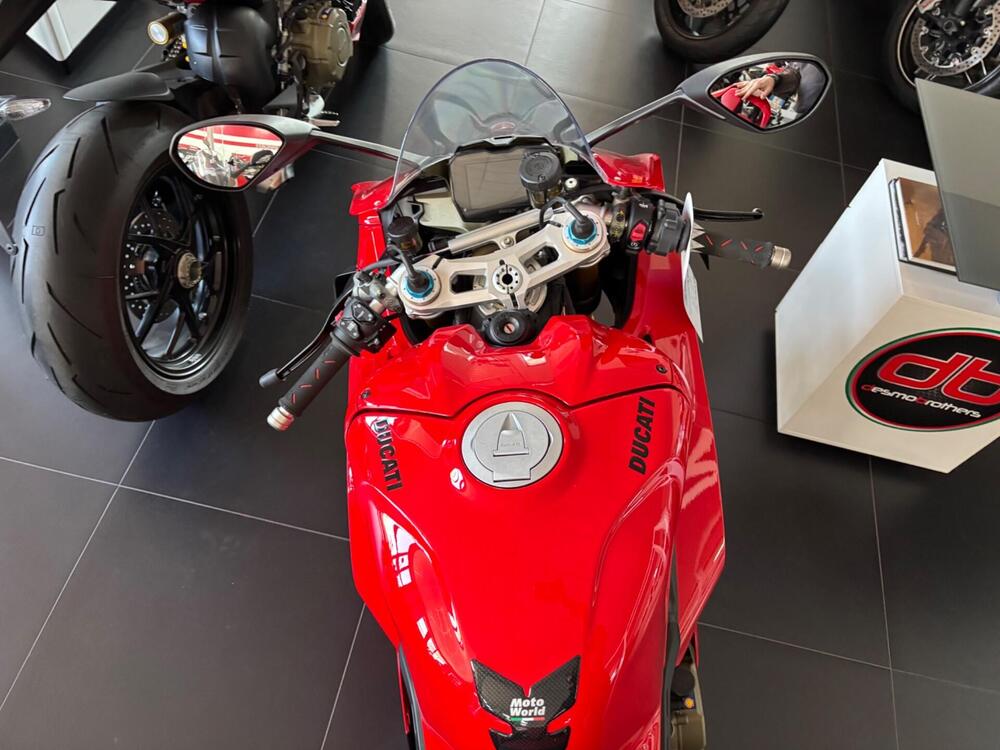 Ducati Panigale V4 S (2022 - 24) (4)