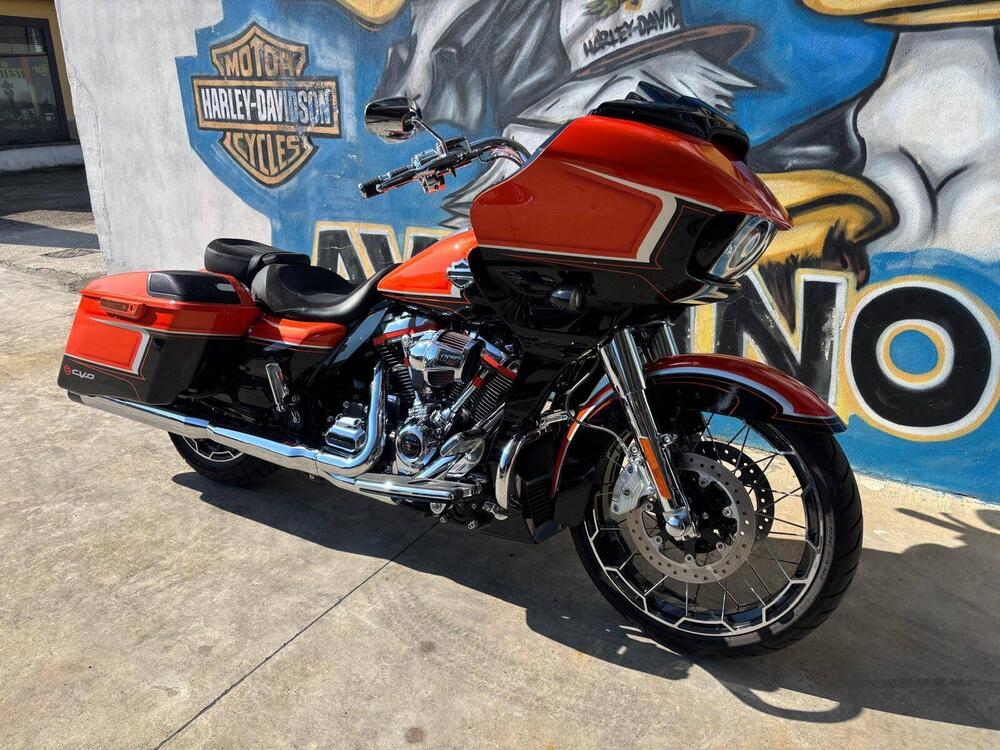 Harley-Davidson Road Glide (2022) (4)