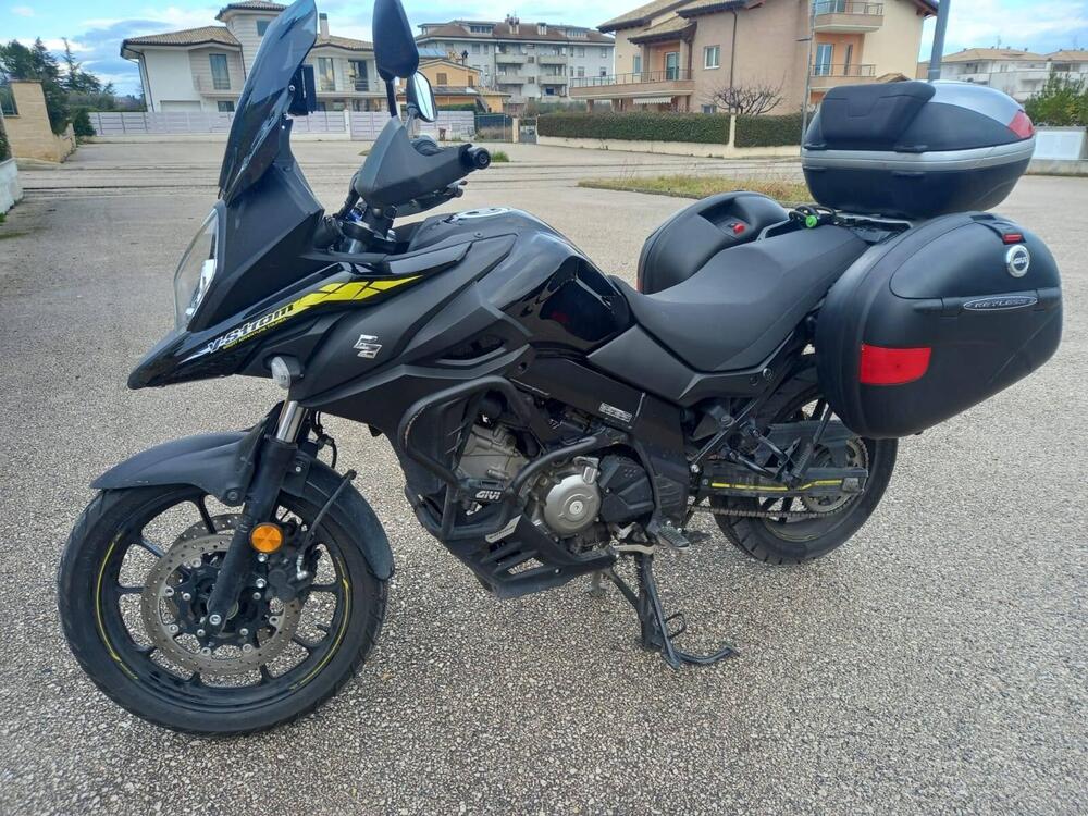 Suzuki V-Strom 650 (2021 - 25) (2)