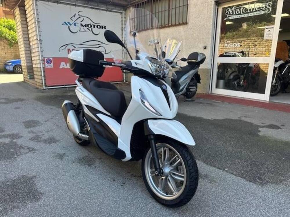 Piaggio Beverly 300 ABS-ASR (2021 - 25)