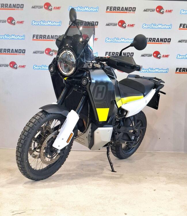 Husqvarna Norden 901 (2022 - 25) (2)