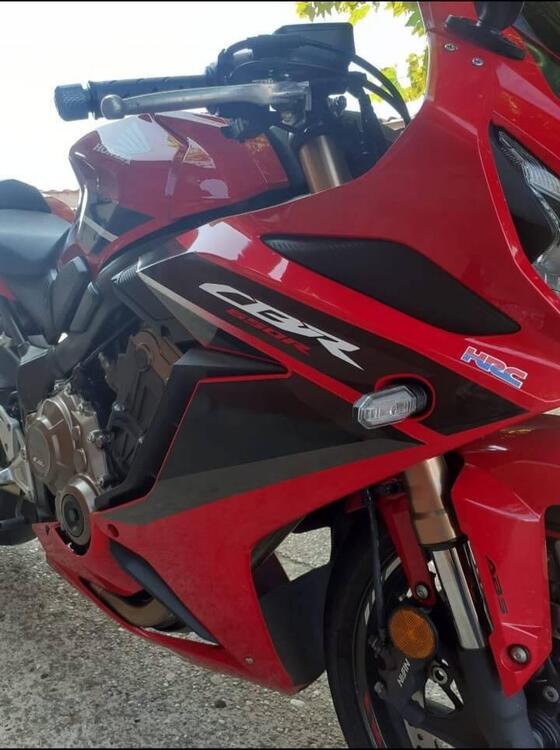 Honda CBR 650 R (2021 - 23) (5)