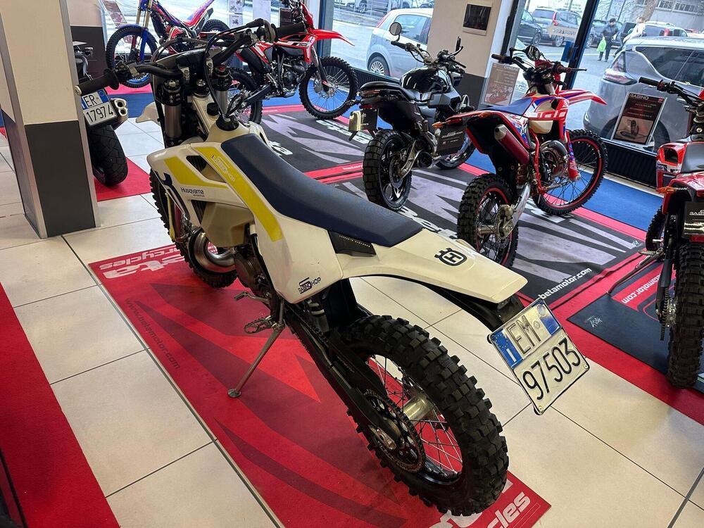 Husqvarna TE 250i (2020) (5)