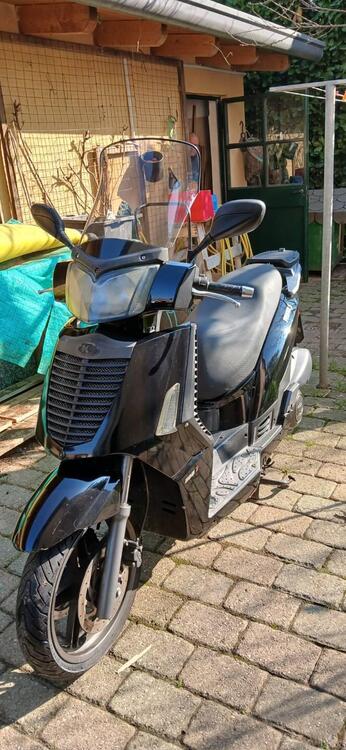 Kymco People 300i S (2008 - 12) (2)