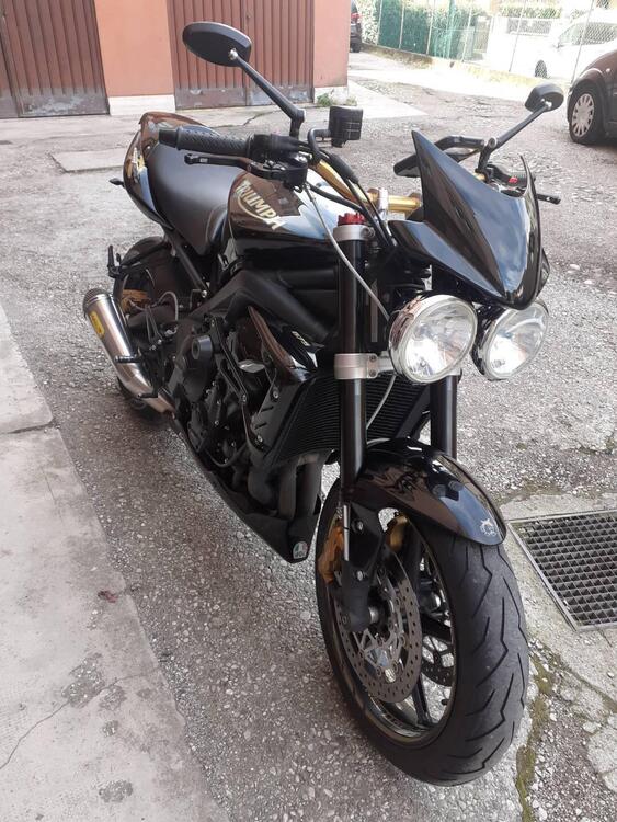 Triumph Street Triple R (2009 - 12) (2)