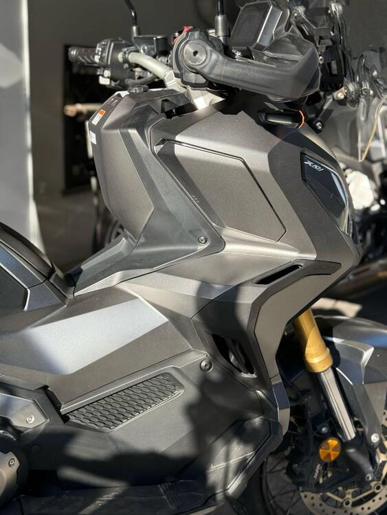 Honda X-ADV 750 DCT (2021 - 24) (4)